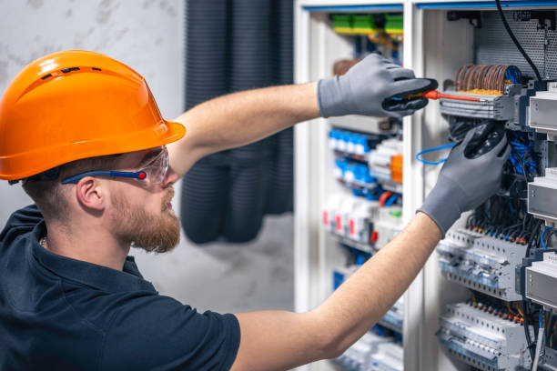 Best Electrical Contractors for Businesses  in Noroton, CT